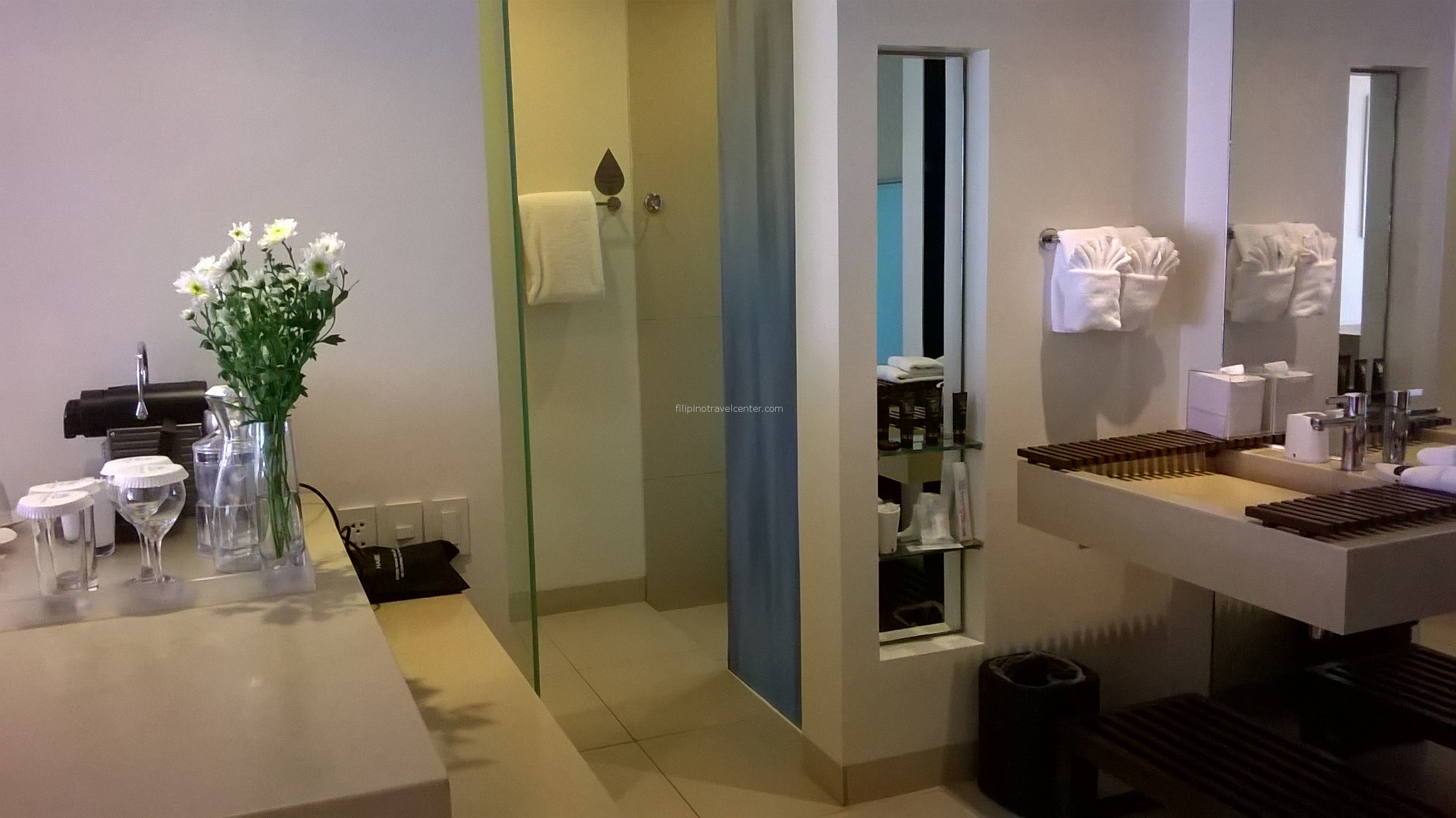 Toilet and Shower Jr Suite Discovery Shores Boracay