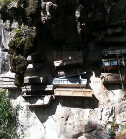 Hanging coffin-sagada philippines