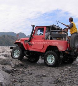 Manila Daytour Mt Pinatubo Crater Hike