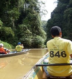 Pagsanjan Gorge paddling upstream