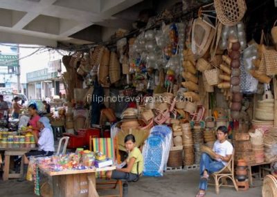 Quiapo-market-under-the-bridge