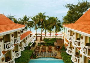 boracay-mandarin-exterior-poolside