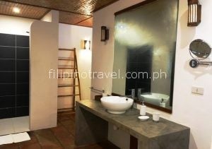 mahogany-resorts-bathroom