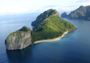 Helicopter Island El Nido