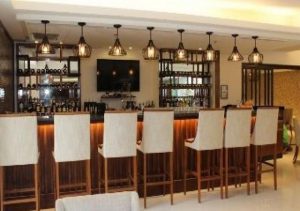 Best Western Ivy Wall Palawan Bar