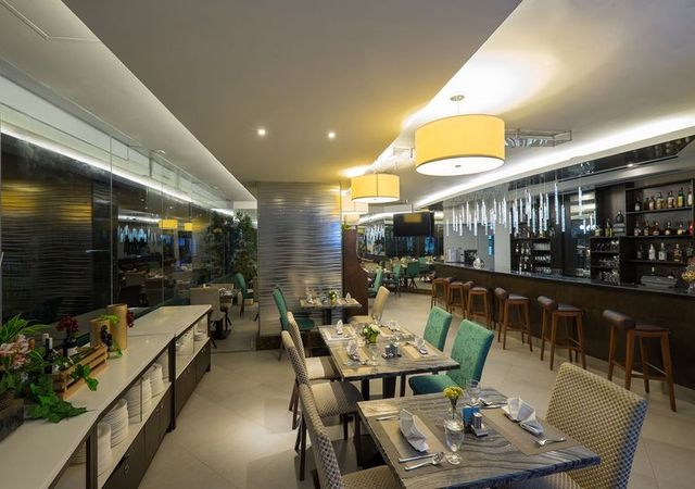 Cebu Best Western Lex Dining Area